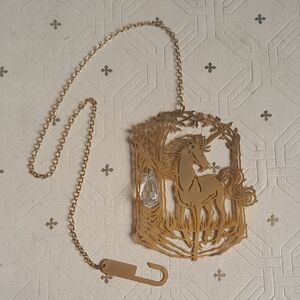 Gold Unicorn Crystal Window Decoration Hanging light catcher reflecting Decor